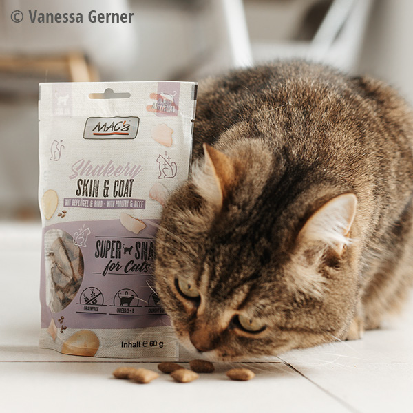 MAC's Cat Shakery Snacks Skin & Coat 60g